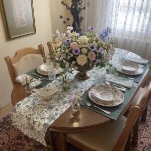 Green Flowered Runner with Green Placemats and Green Flowered Napkins