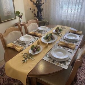 Yellow Runner with Daisy Flowered Placemats and Yellow Napkins